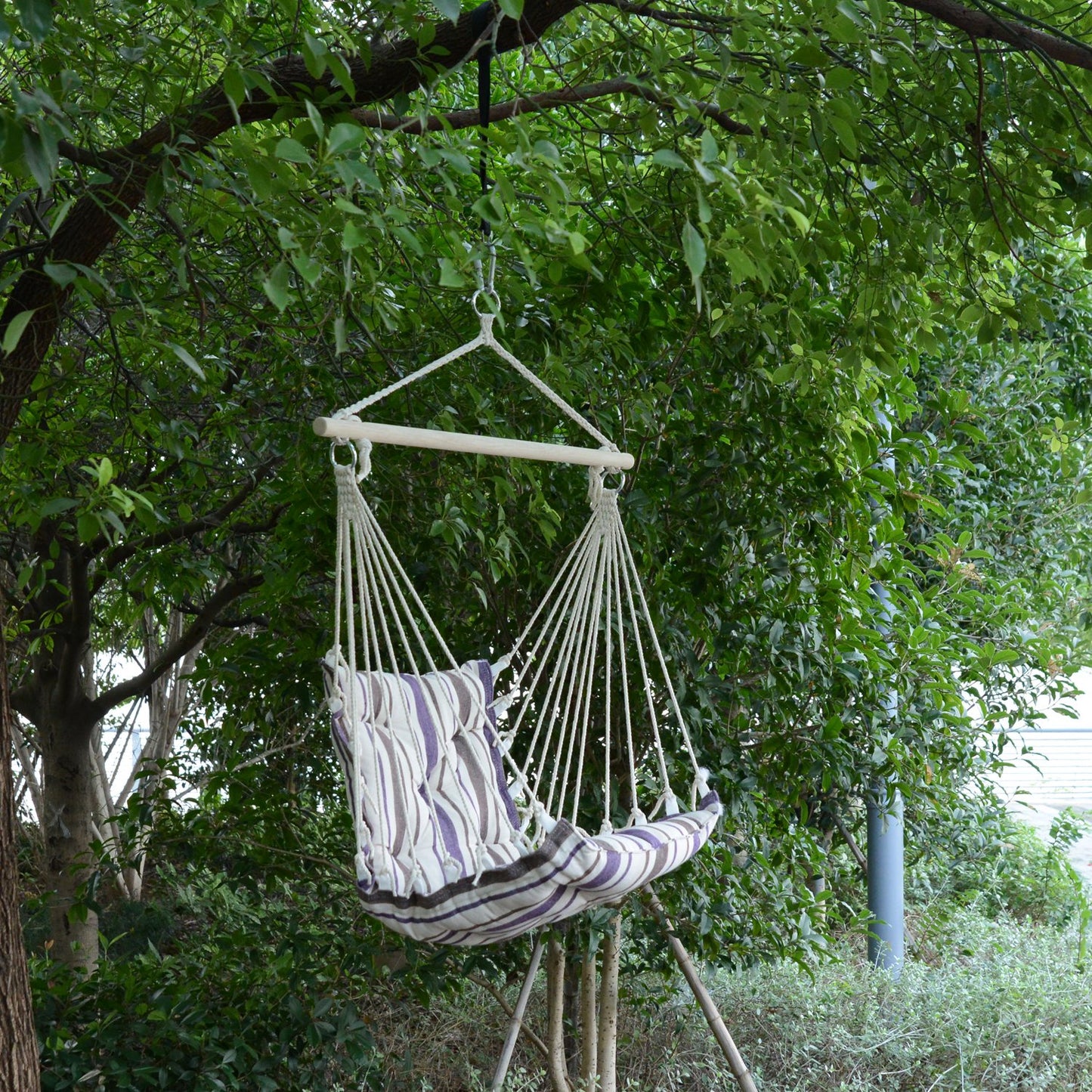 Outsunny Hanging Swing Chair, Seat Size:57W x 47.5D cm-Brown/White Stripes