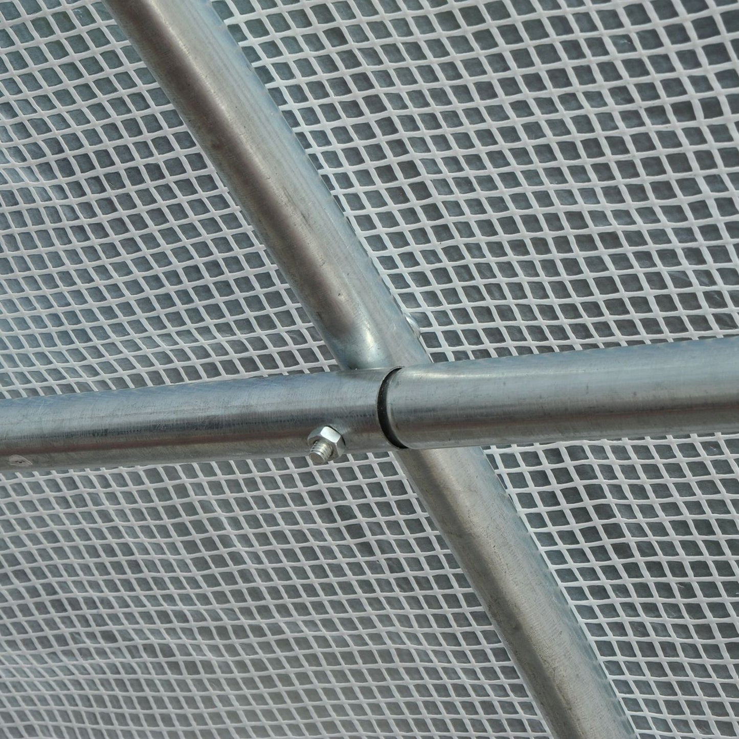 Outsunny 6 x 3 x 2 m Polytunnel Greenhouse, Walk in Pollytunnel Tent with Metal Frame, Zippered Door and 8 Windows for Garden and Backyard, White