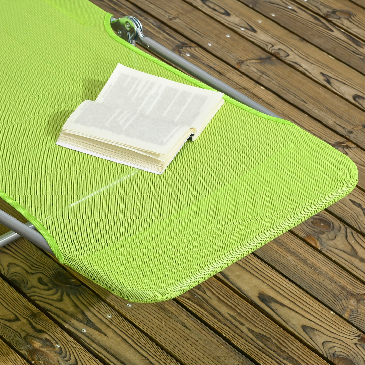 Outsunny Folding Sun Lounger Set of 2, Outdoor Day Beds with Pillow, Reclining Back, Steel Frame and Breathable Mesh for Beach, Yard, Patio, Green