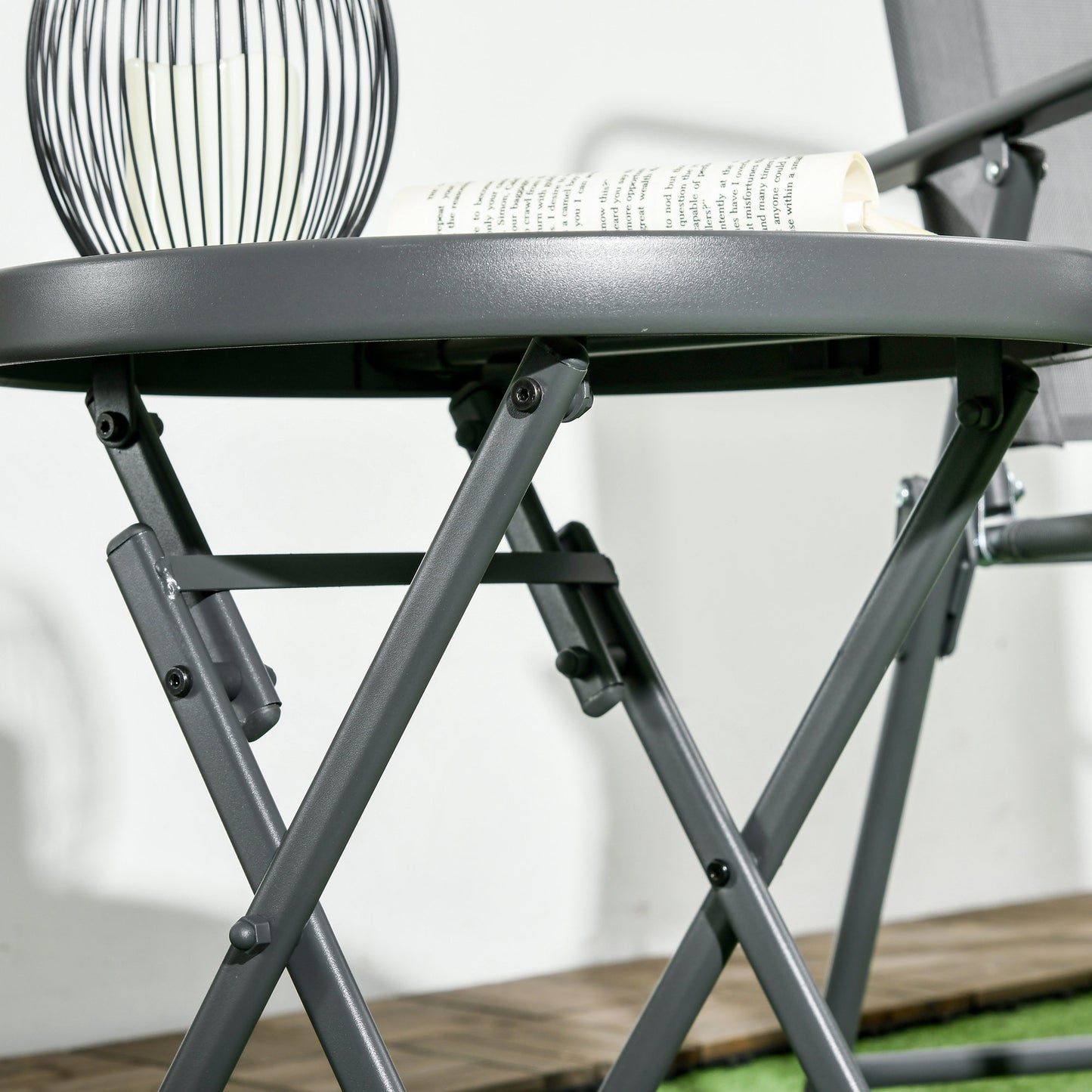 Outsunny Φ45cm Outdoor Side Table Round Folding Patio Table with Imitation Marble Glass Top Small Coffee Table White