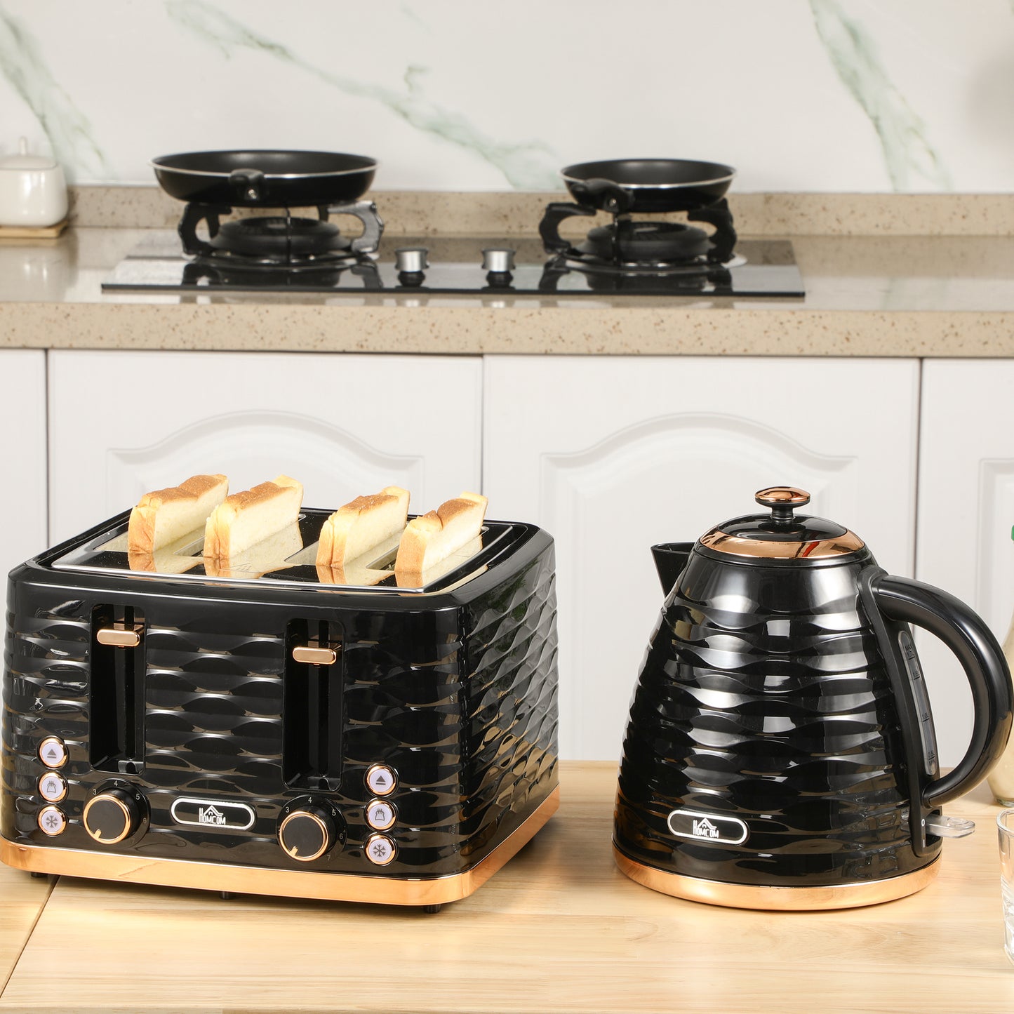 HOMCOM Kettle and Toaster Sets, 1600W 1.7L Rapid Boil Kettle & 4 Slice Toaster with 7 Browning Controls, Defrost, Reheat and Crumb Tray, Otter thermostat, Black