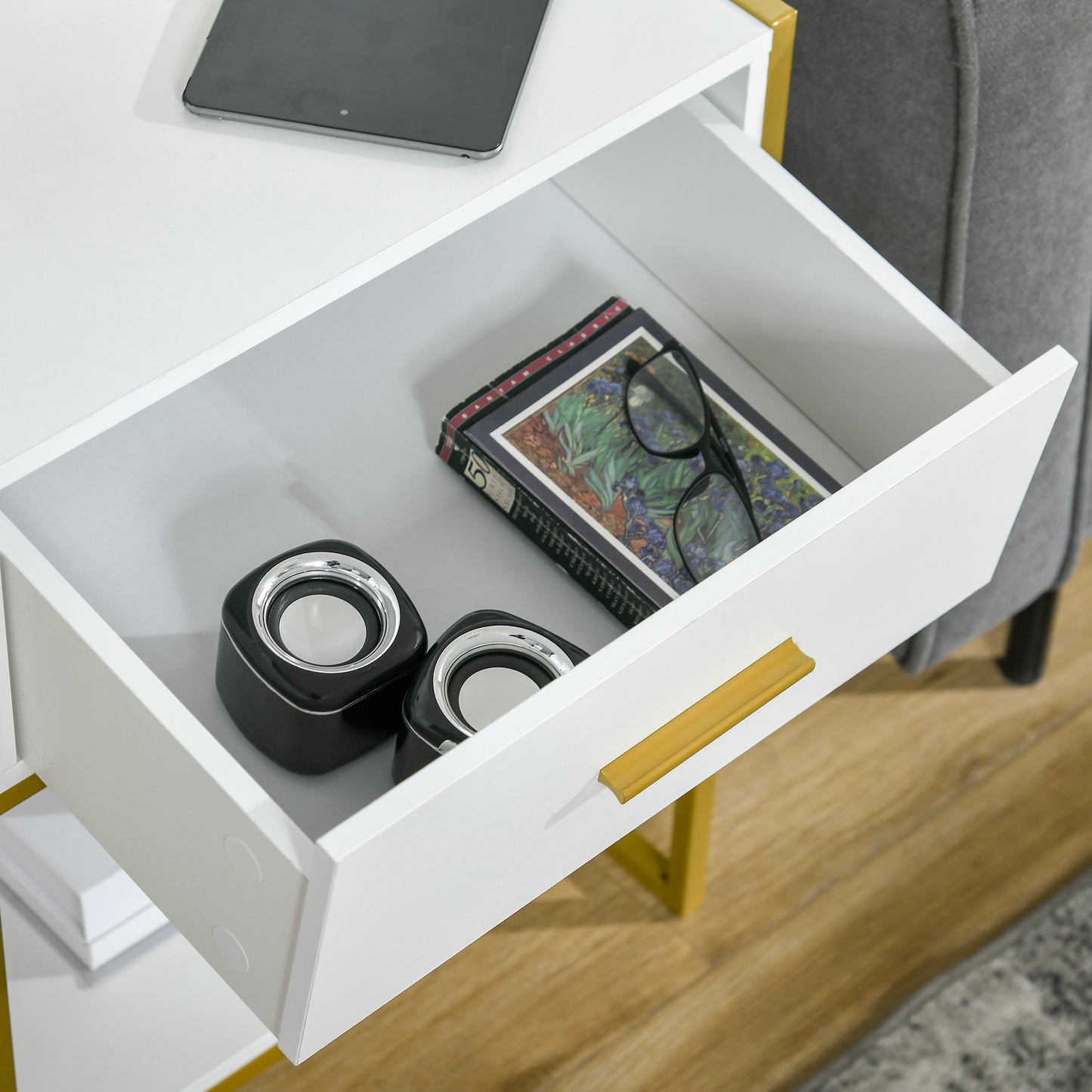 HOMCOM Modern Bedside Table, Bedside Cabinet with Drawer Shelf, Storage Organizer for Bedroom, Living Room, White and Gold