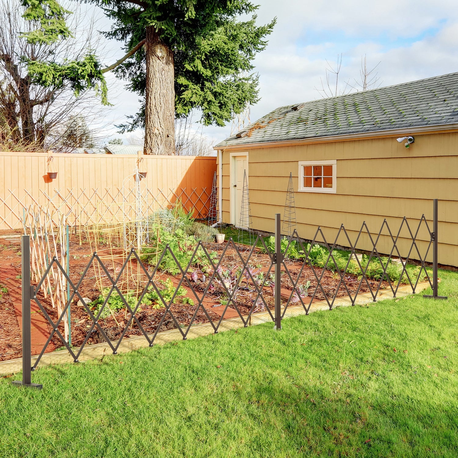 expanding freestanding wooden trellis fence Outsunny Expanding Trellis Fence Freestanding Movable Fence Foldable G – mhstar.co.uk