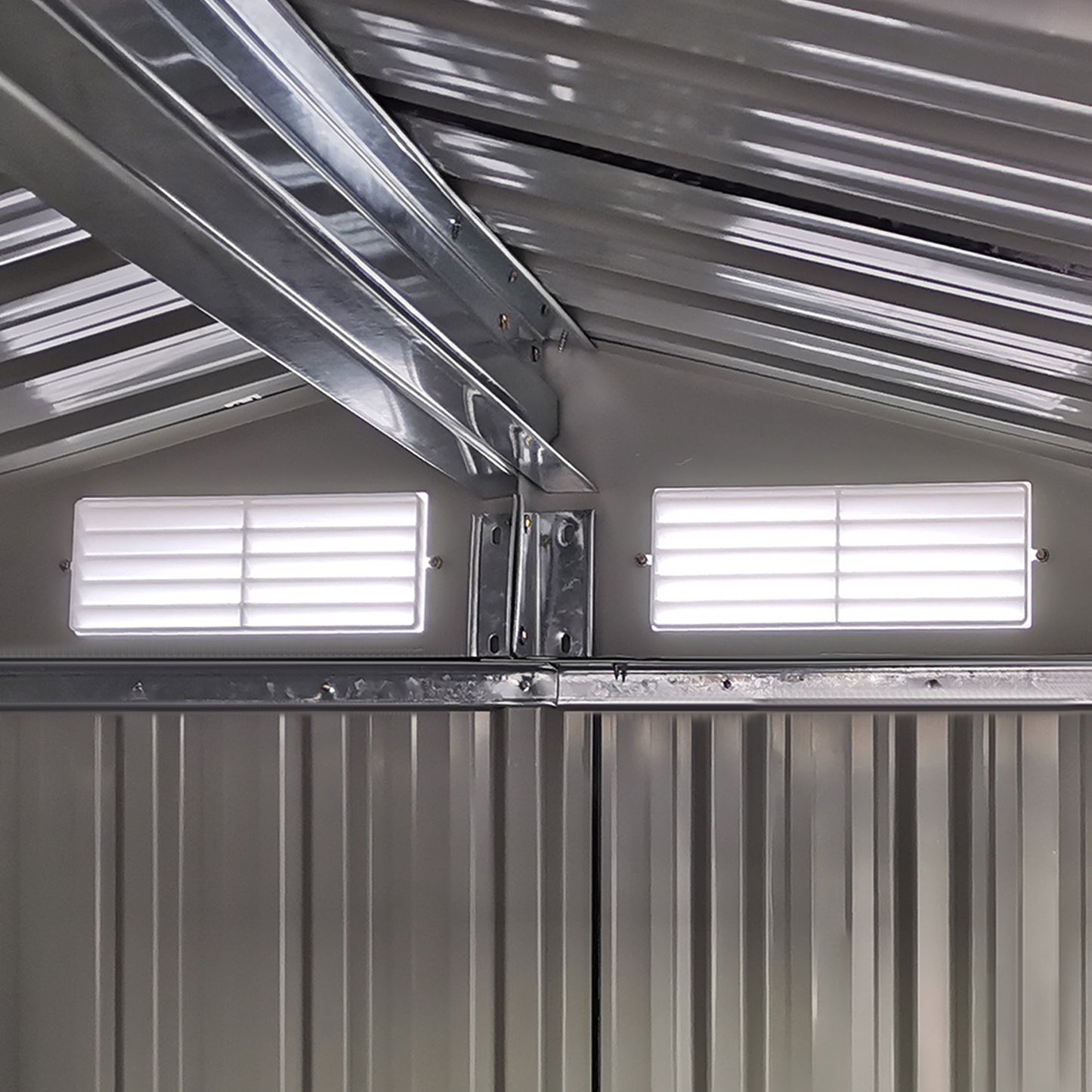 Outsunny Garden Metal Tool Storage Shed with Sliding Door Sloped Roof and Floor Foundation 152 x 132 x 188cm Green