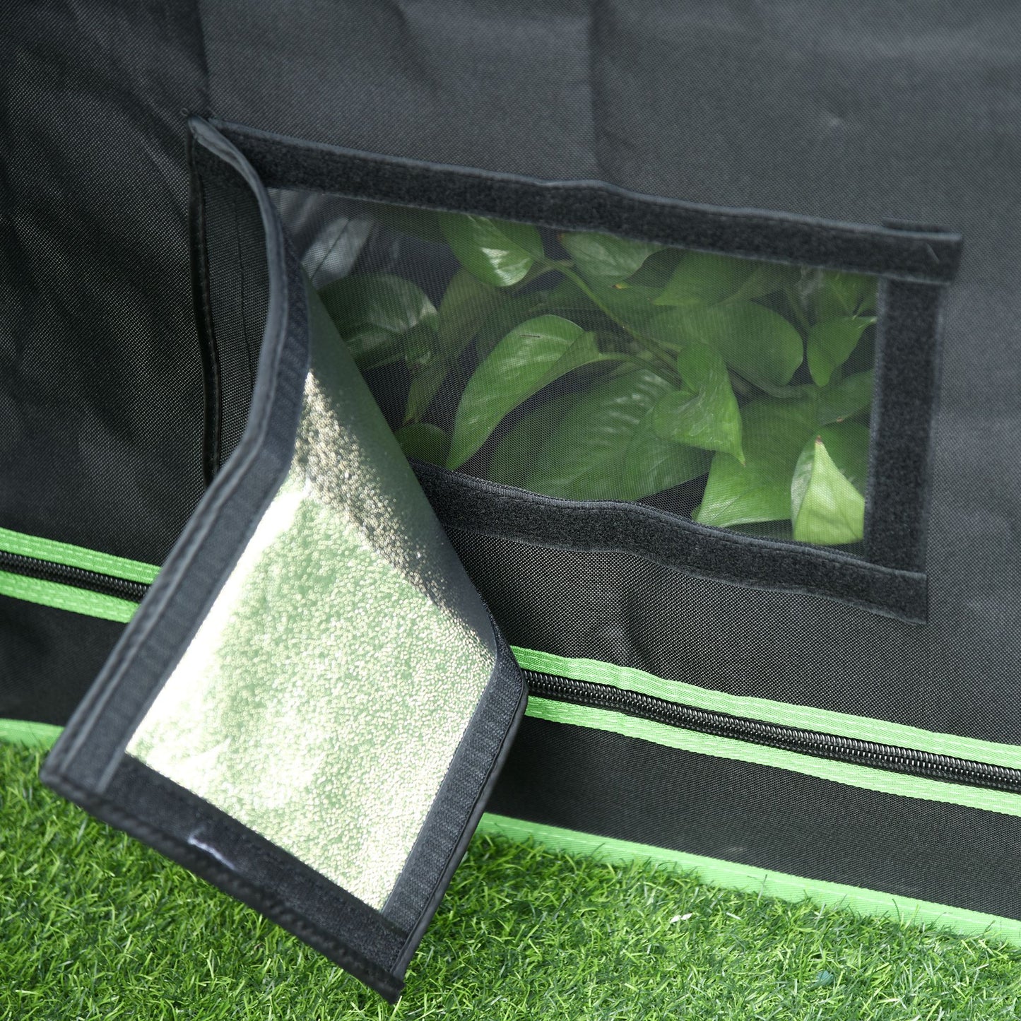 Outsunny Mylar Hydroponic Grow Tent with Vents and Floor Tray for Indoor Plant Growing