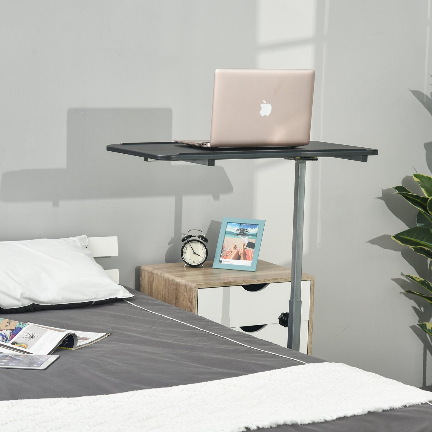 HOMCOM MDF Height Adjustable Sofa & Bed Table Black/White