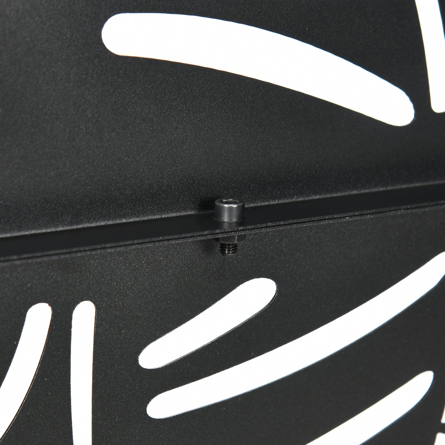 Outsunny Outdoor Privacy Screen with Stand and Ground Stakes, 6.5FT Metal Outdoor Divider, Decorative Privacy Panel for Garden Patio Pool Hot Tub, Willow Branch Style