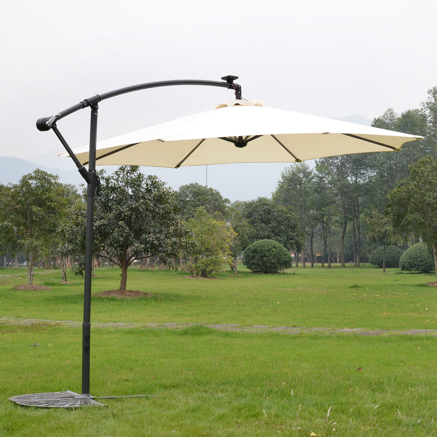 Outsunny Umbrella Parasol W/Solar Powered LED strips, Φ2.95x2.45H m-Cream