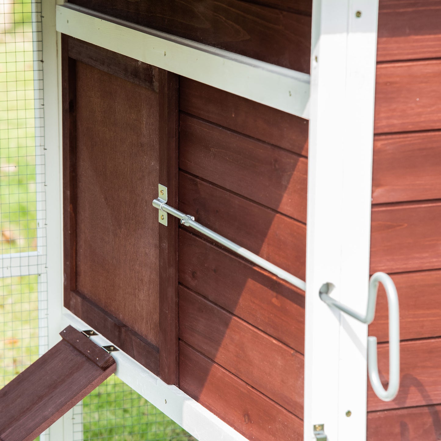 PawHut Deluxe Chicken Coop, Multi-room Hen House, Wooden Poultry Cage w/ Outdoor Run, Nesting Box, Removable Tray, Waterproof Asphalt Roof and Lockable Doors, 207 x 105 x 145cm 207cm Coop House Tray