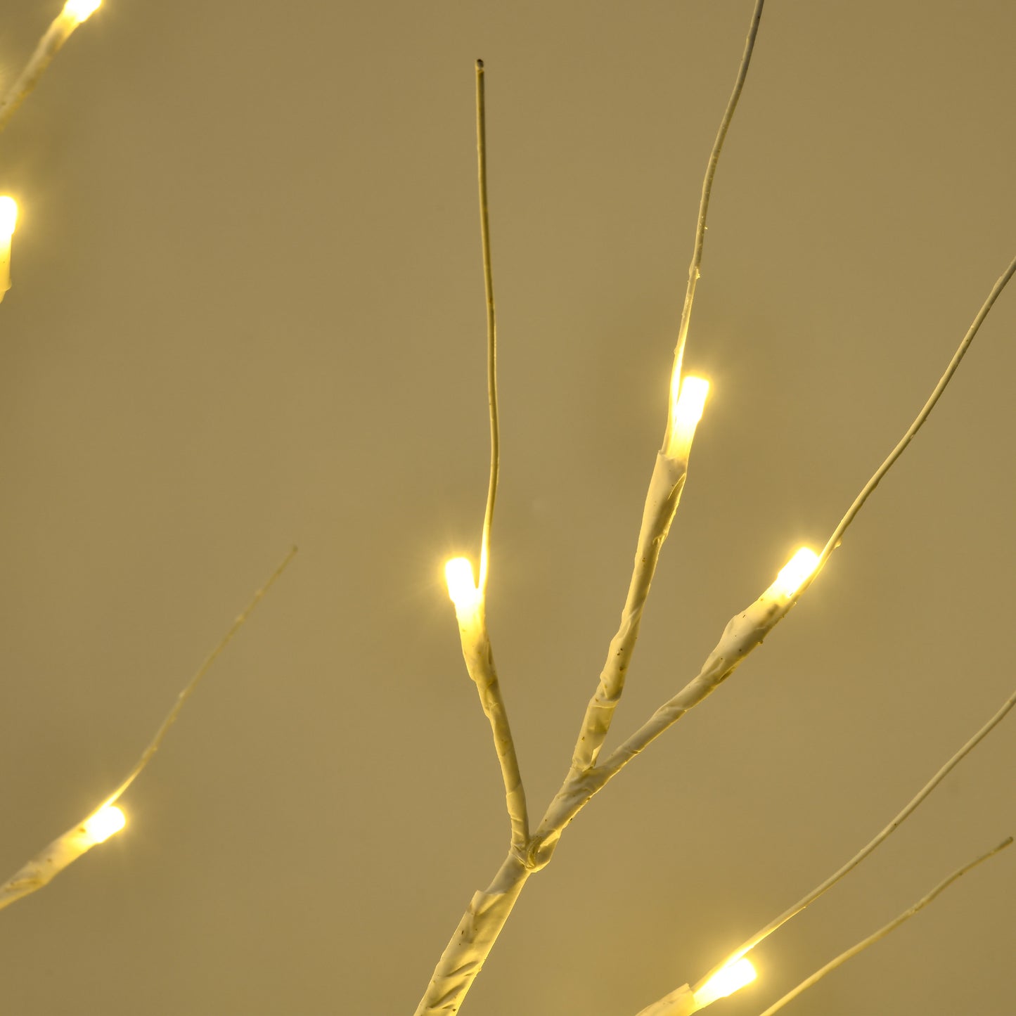 HOMCOM 4ft Artificial White Birch Tree Light with 72 Warm White Pre-Lit LED Light