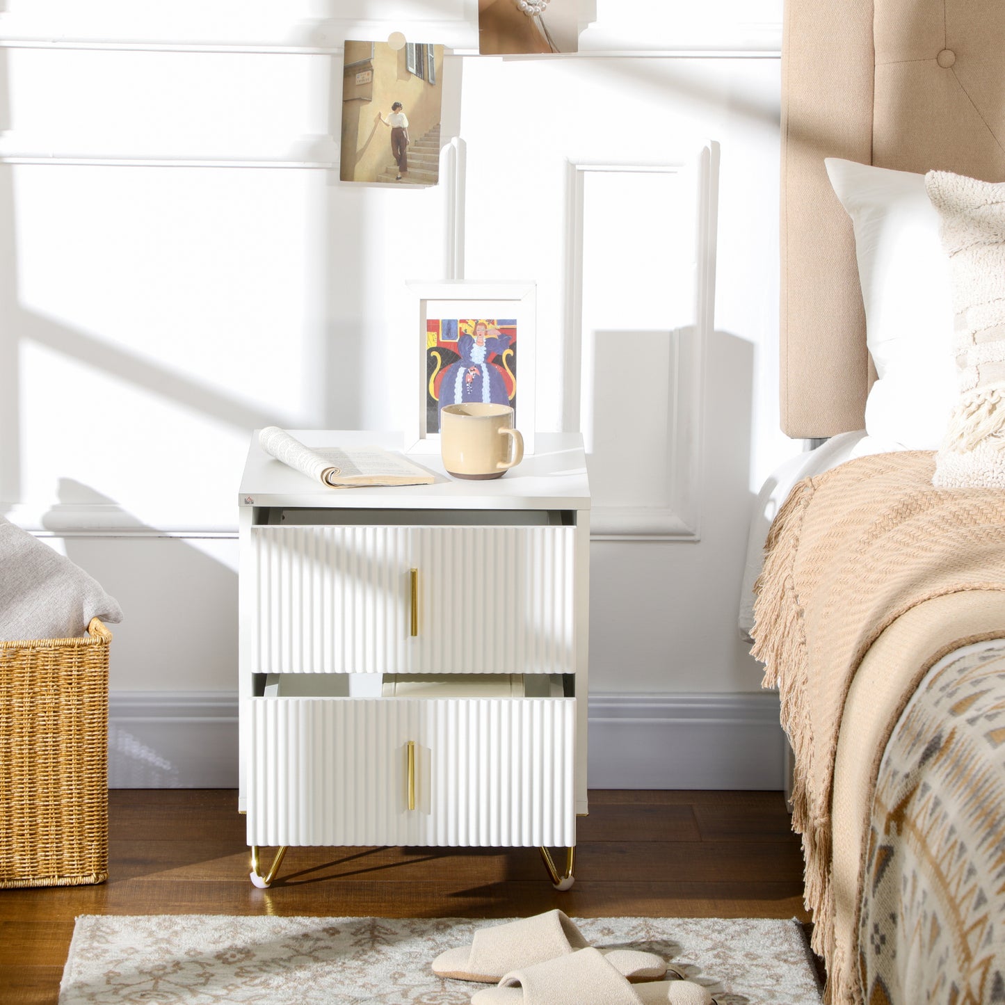 HOMCOM Ribbed Drawer Bedside Table, with Hairpin Legs - White